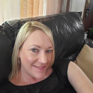 Meet your Posher, Pam